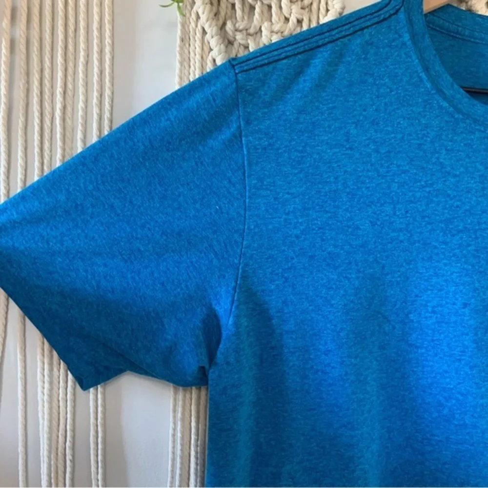 THE NORTH FACE‎ Men's Reaxion Amp Blue Short Sleeve T-Shirt Medium
